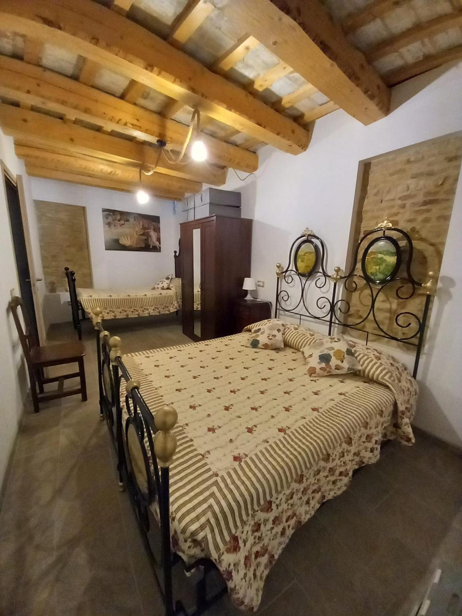 Casa Borgo Fonte Villa Castelleone di Suasa Buitenkant foto